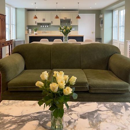 Converted Victorian Coach House With Hot Tub Stewartstown Esterno foto
