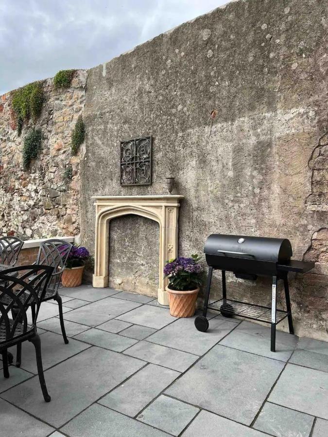 Converted Victorian Coach House With Hot Tub Stewartstown Esterno foto