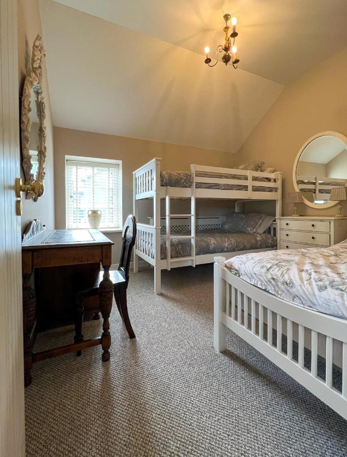 Converted Victorian Coach House With Hot Tub Stewartstown Esterno foto