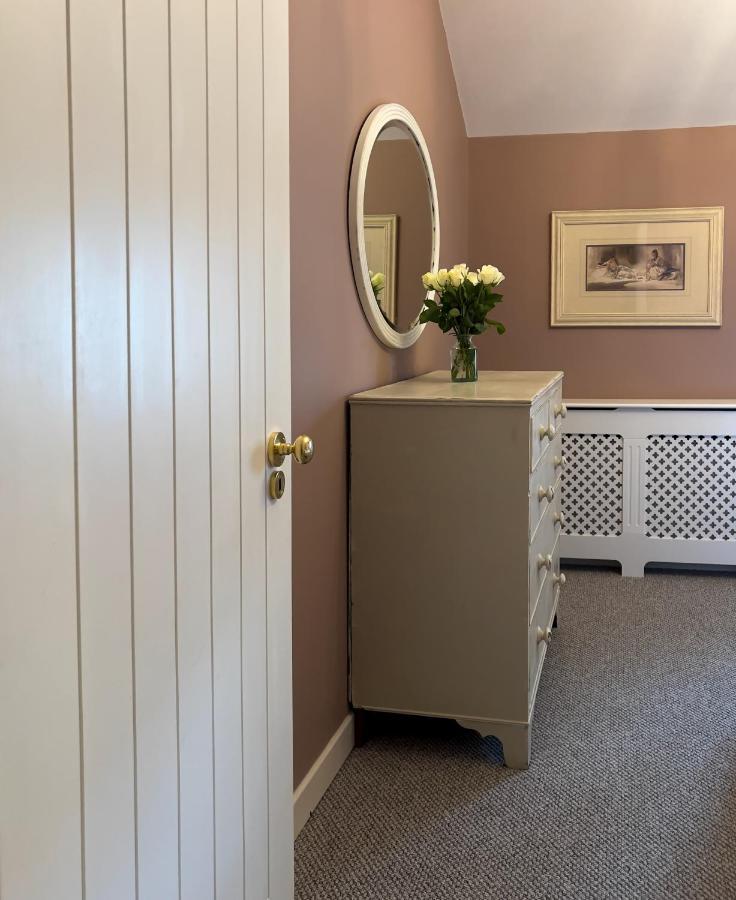 Converted Victorian Coach House With Hot Tub Stewartstown Esterno foto